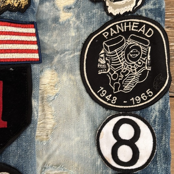 Robin’s Jean - Picture 7 of 15